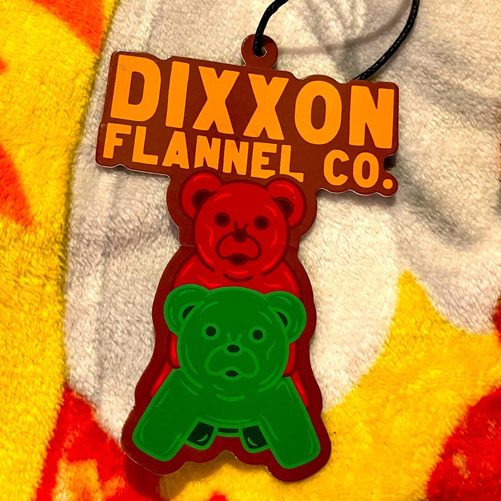 Dixxon shirt sticker hang tag